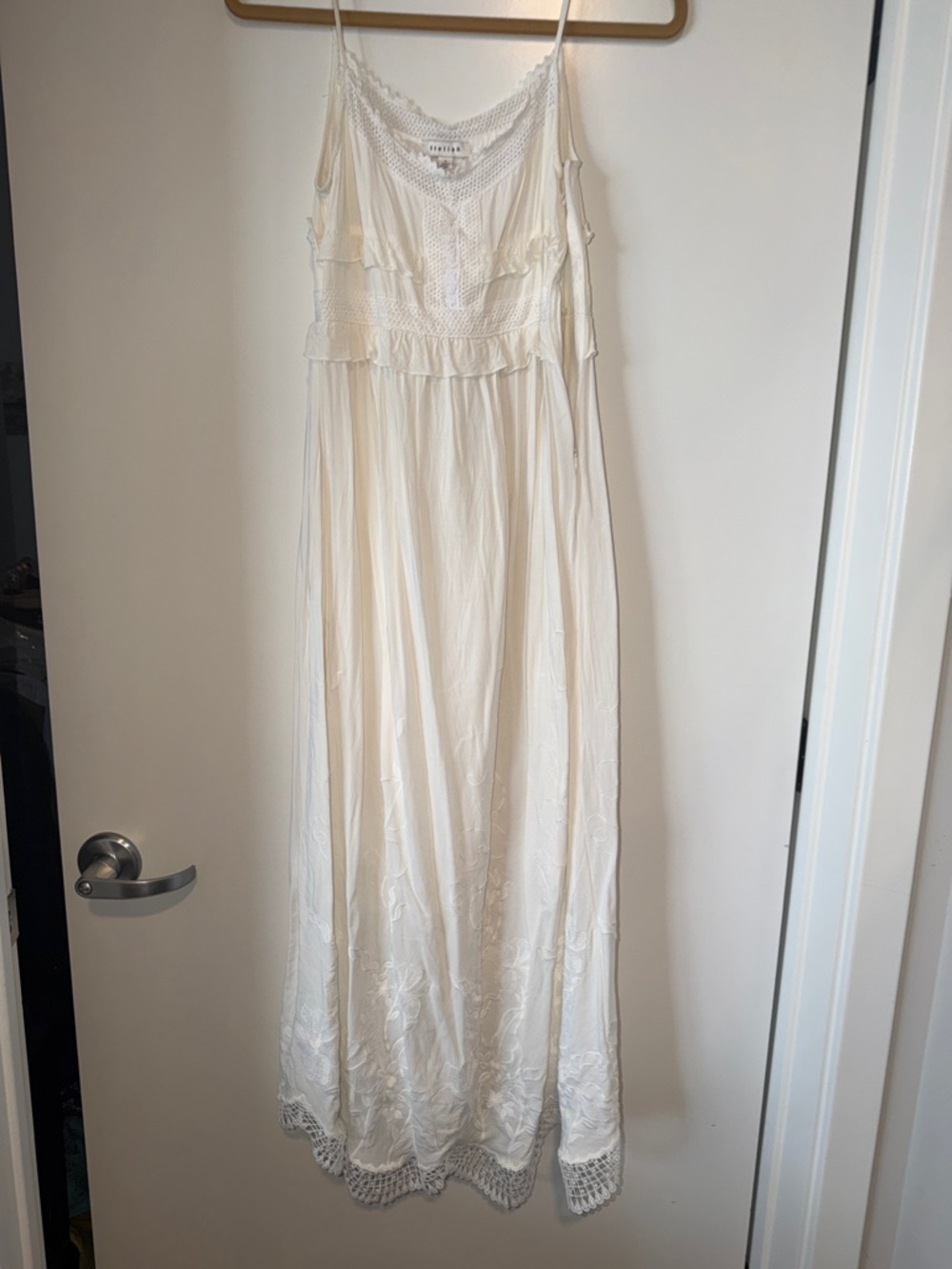 Stellah white Lace-Trim Maxi Dress